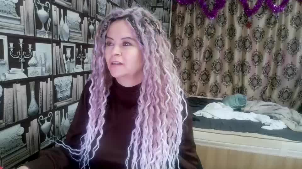 -Artemida-777 Cam Model Chat January 13, 2026