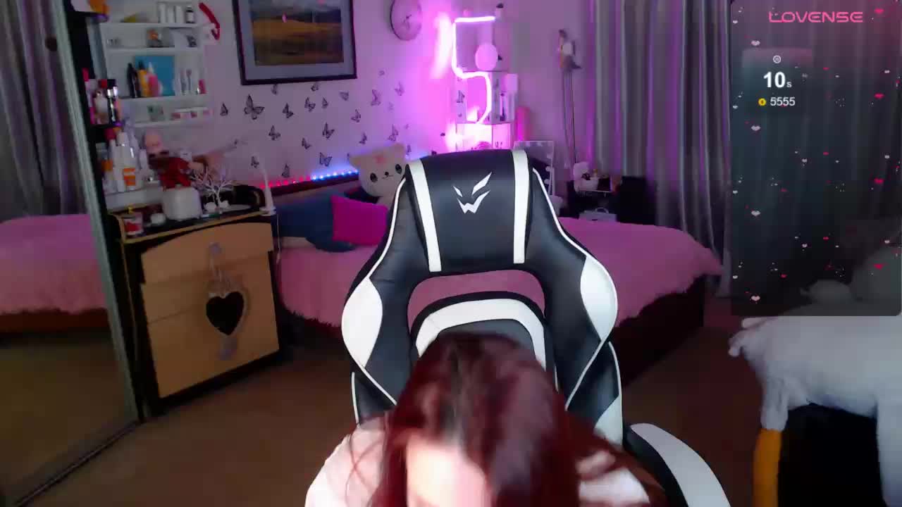 miss-alice- Cam Model Chat January 13, 2026