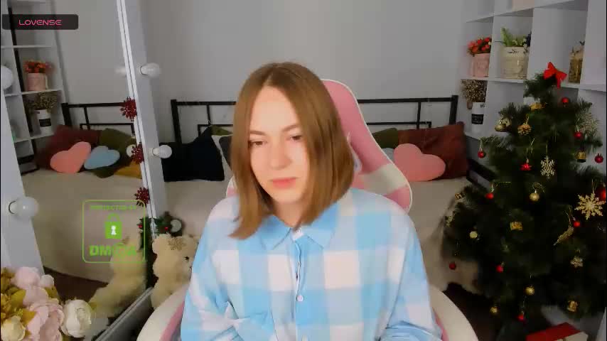 elma_lily Cam Model Chat January 13, 2026