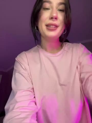 CurvyWoman- Cam Model Chat January 13, 2026