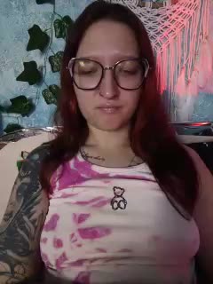 Mari_Gold Cam Model Chat January 13, 2026