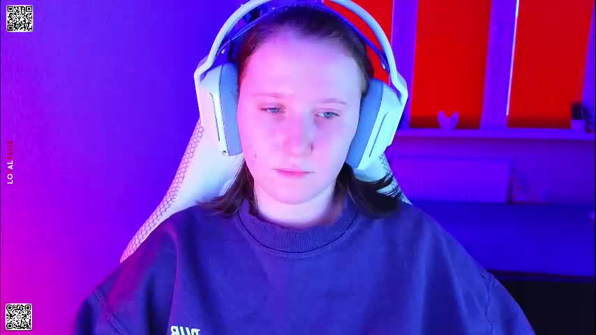 moon_avengers Cam Model Chat January 13, 2026