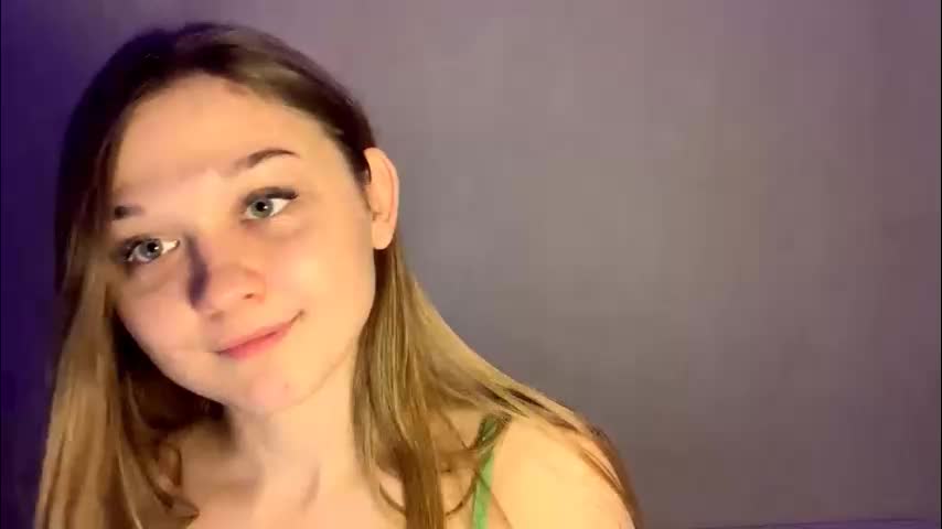 chill_velvet Cam Model Chat January 13, 2026