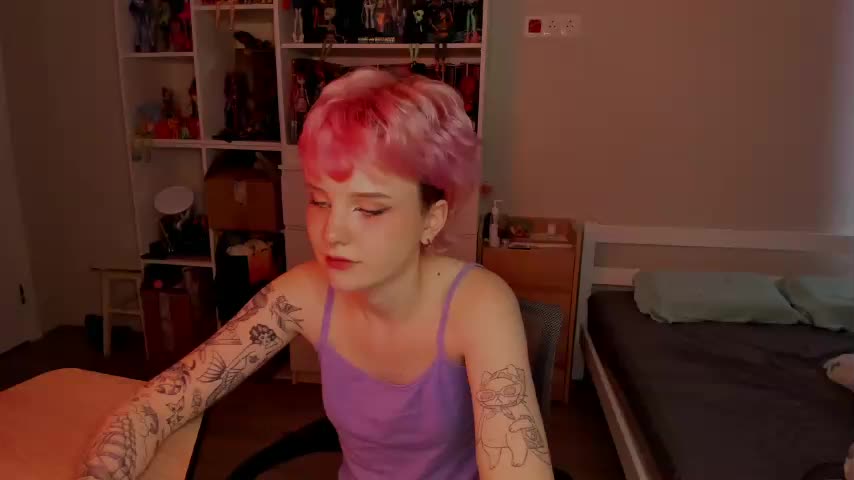 Cool-Love Cam Model Chat January 13, 2026