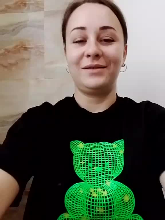 77Milana77 Cam Model Chat January 13, 2026