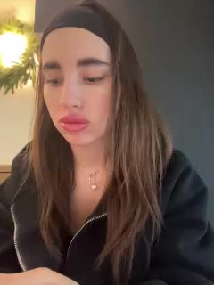 Etokiska Cam Model Chat January 13, 2026