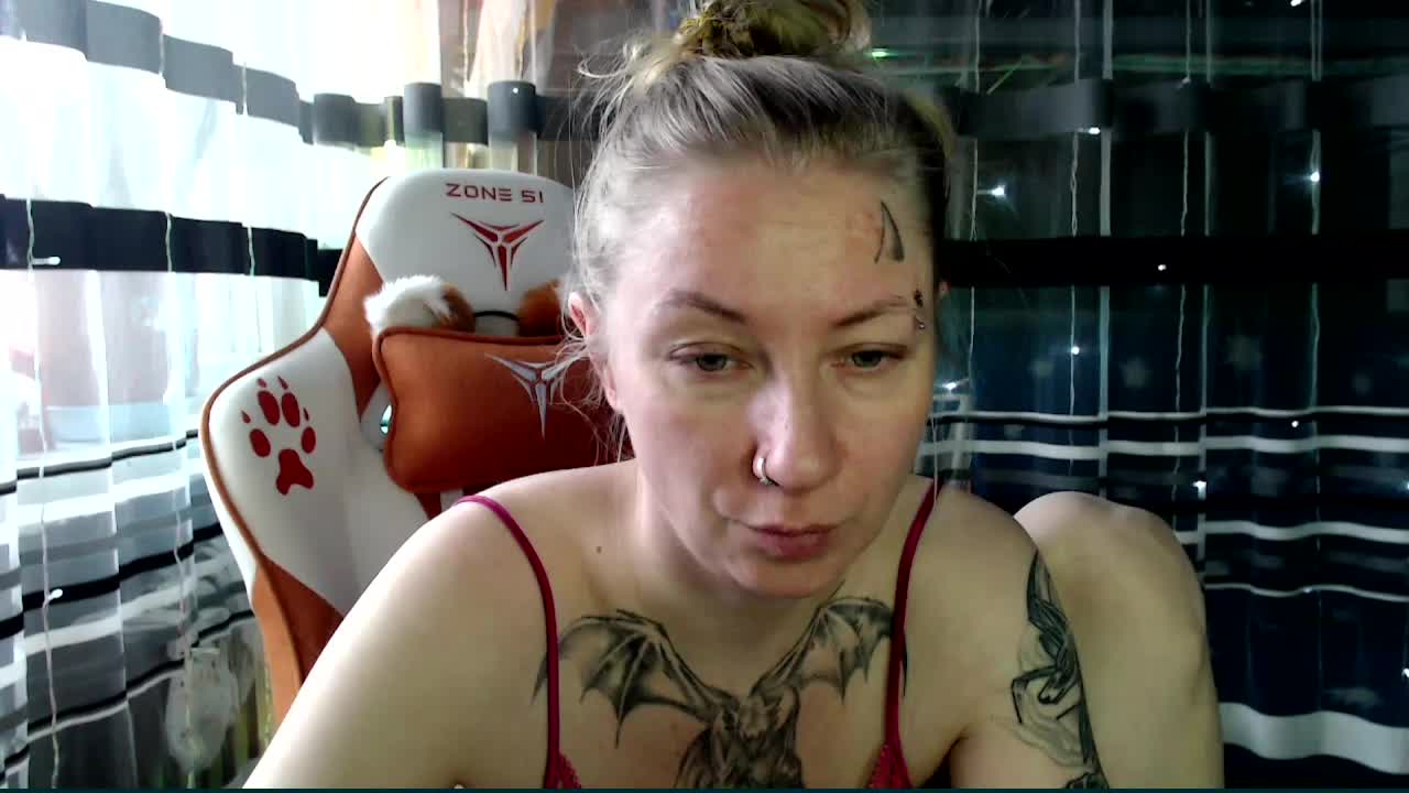 Lollifoxy Cam Model Chat January 13, 2026