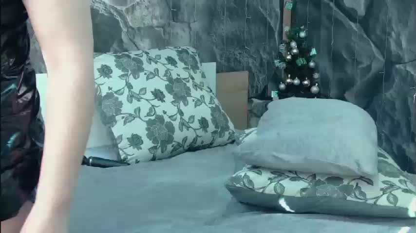 IrennaShine Cam Model Chat January 13, 2026