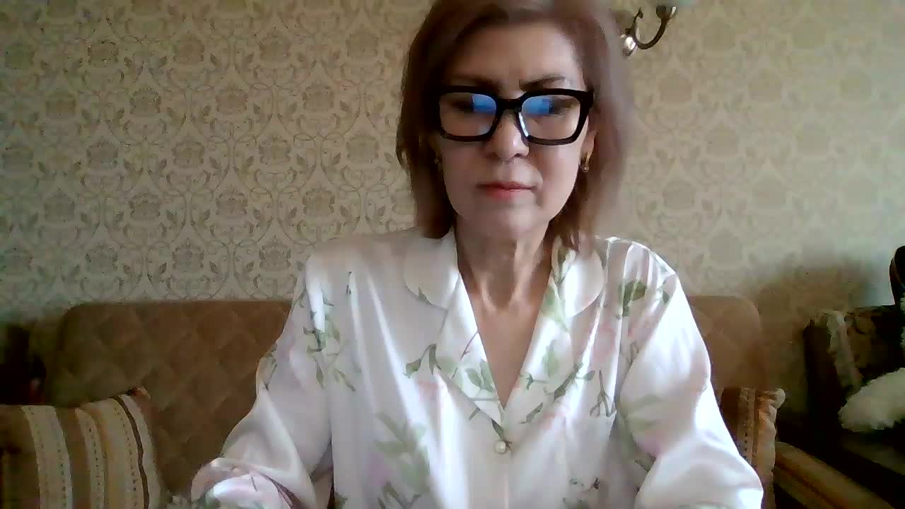 ElegantLady00 Cam Model Chat January 13, 2026