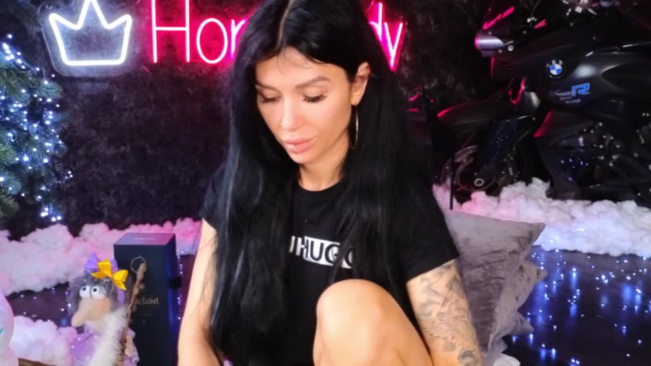 -BABAYAGA- Cam Model Chat January 13, 2026