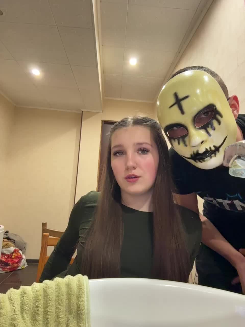 AHAHAC_HAXPEH_B_yHuTa3 Cam Model Chat January 13, 2026