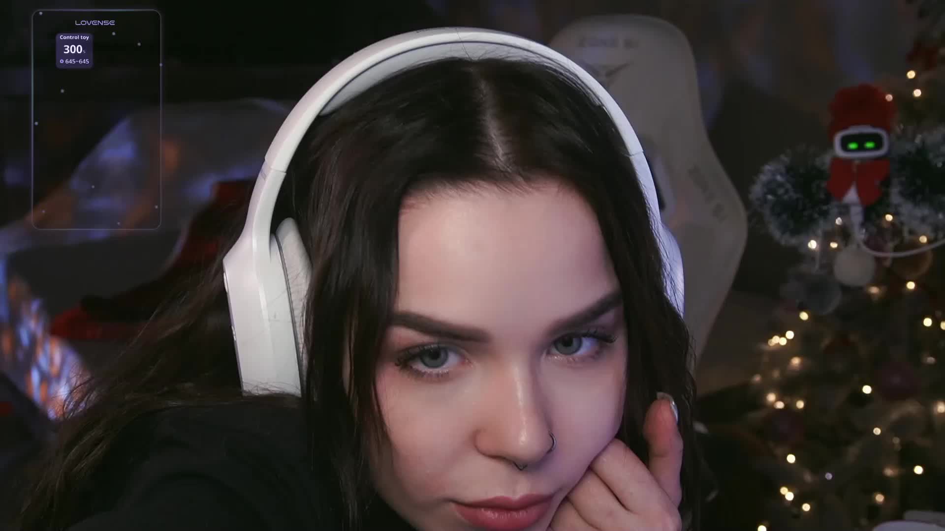 MiniNika Cam Model Chat January 13, 2026