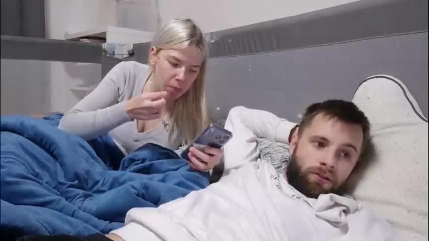 julia_official Cam Model Chat January 15, 2026