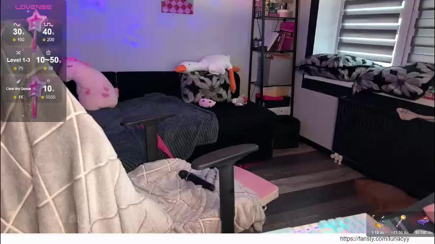 worldofllove Cam Model Chat January 15, 2026