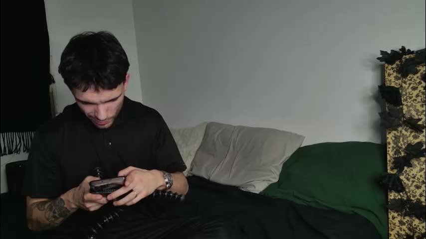 jackdesfeux Cam Model Chat January 15, 2026