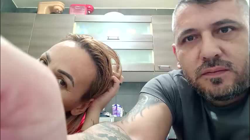 no_limit_coupl3 Cam Model Chat January 15, 2026