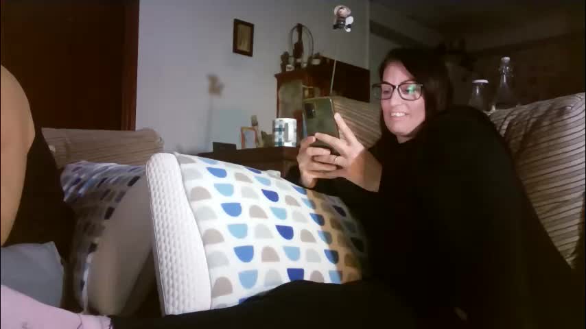 lolahueso Cam Model Chat January 15, 2026