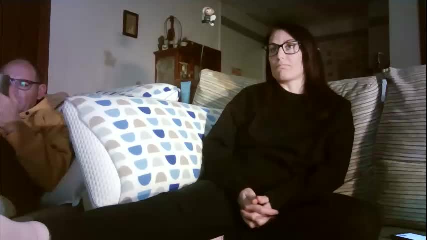 lolahueso Cam Model Chat January 15, 2026