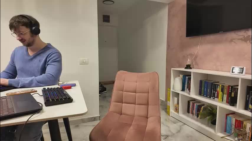 rrr1995 Cam Model Chat January 15, 2026