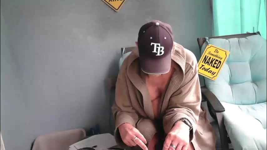 smallpenisbigtongue Cam Model Chat January 15, 2026