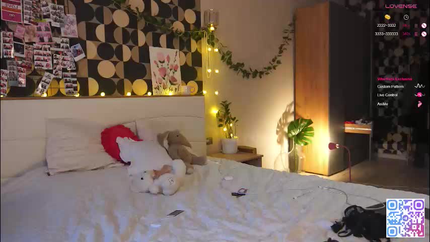 charming_daisy Cam Model Chat January 15, 2026