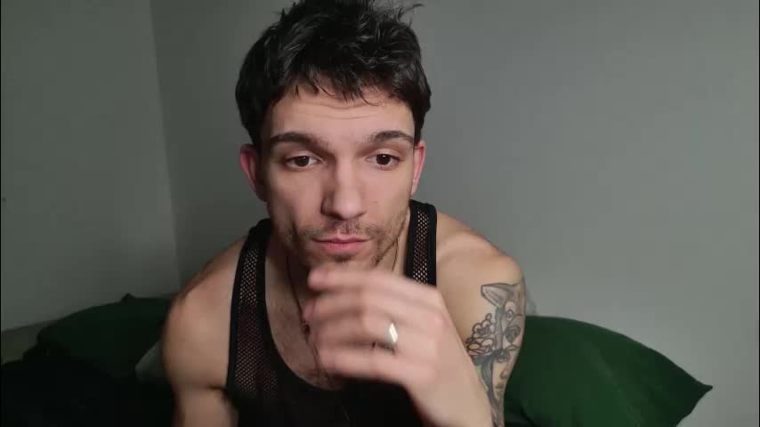 jackdesfeux Cam Model Chat January 15, 2026