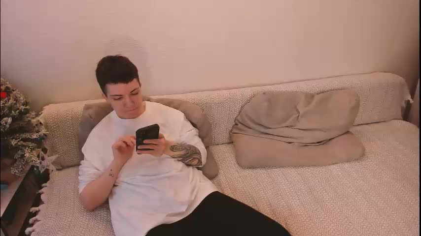 secret_dreams_ Cam Model Chat January 15, 2026