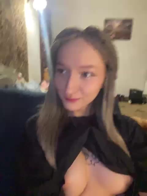 Mayaaaa00 Cam Model Chat January 16, 2026