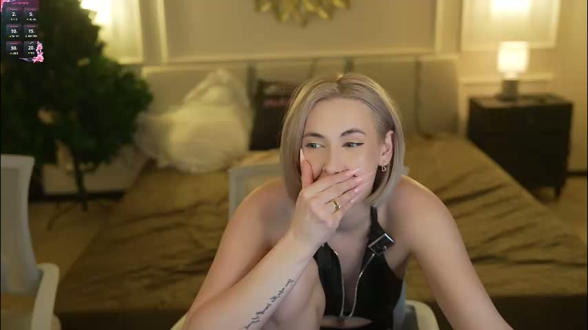 bright_diamonds_054 Cam Model Chat January 16, 2026