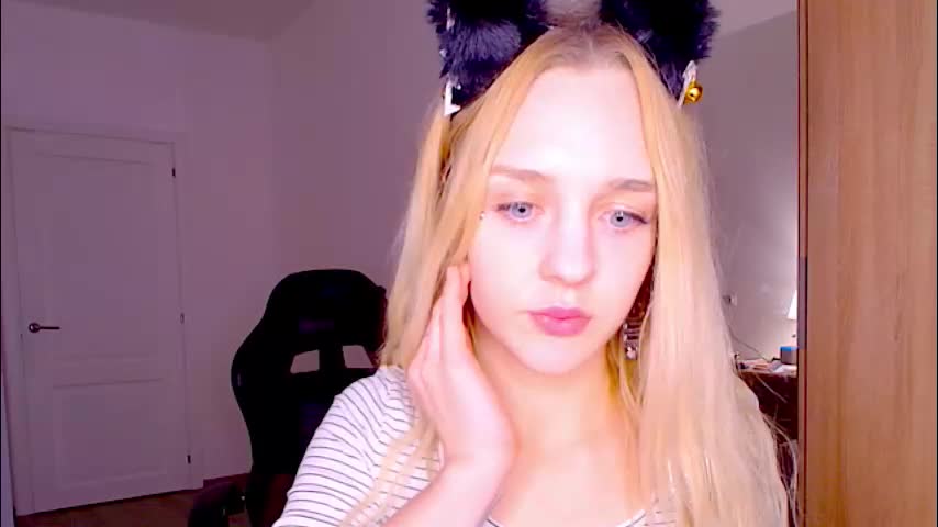 sailormoon666_ Cam Model Chat January 16, 2026