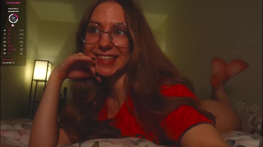 hotchillylovers Cam Model Chat January 16, 2026