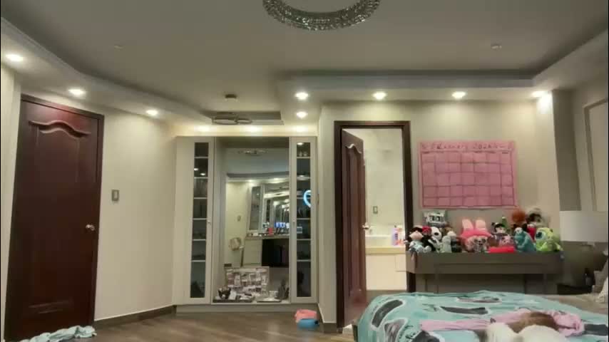 therealcamilabaddie Cam Model Chat January 16, 2026