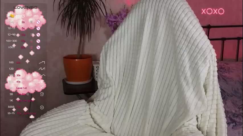 lil_luna_x Cam Model Chat January 16, 2026