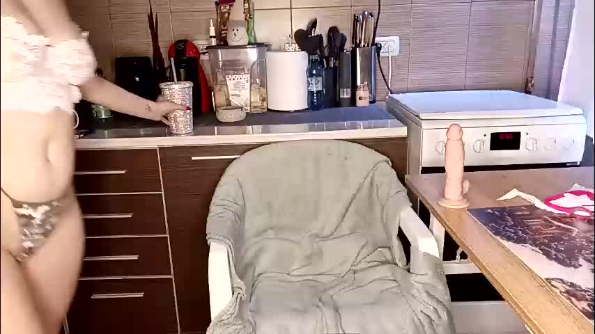 ruxandradanny Cam Model Chat January 16, 2026