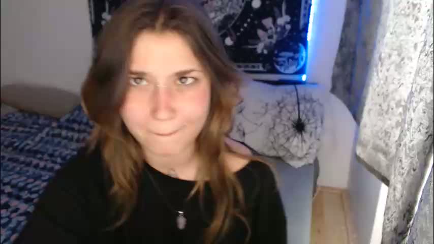 aliens4twenty Cam Model Chat January 16, 2026