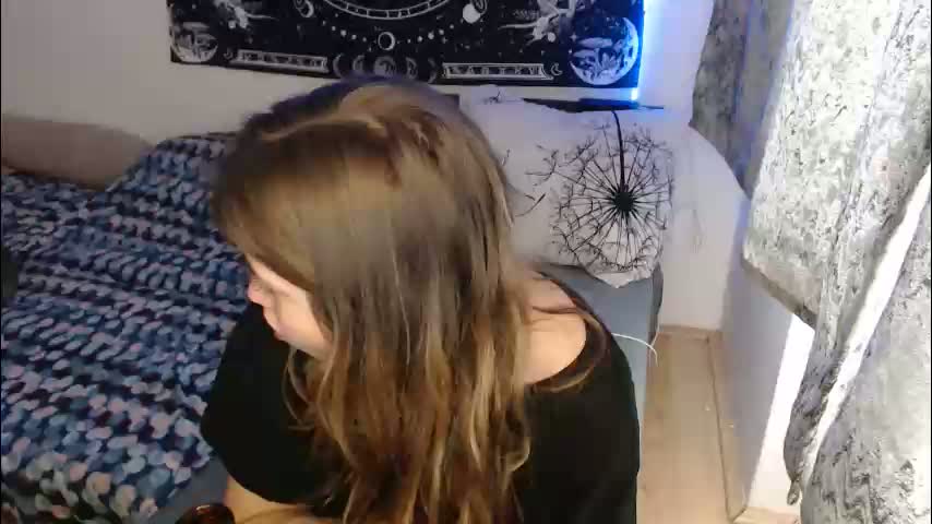 aliens4twenty Cam Model Chat January 16, 2026