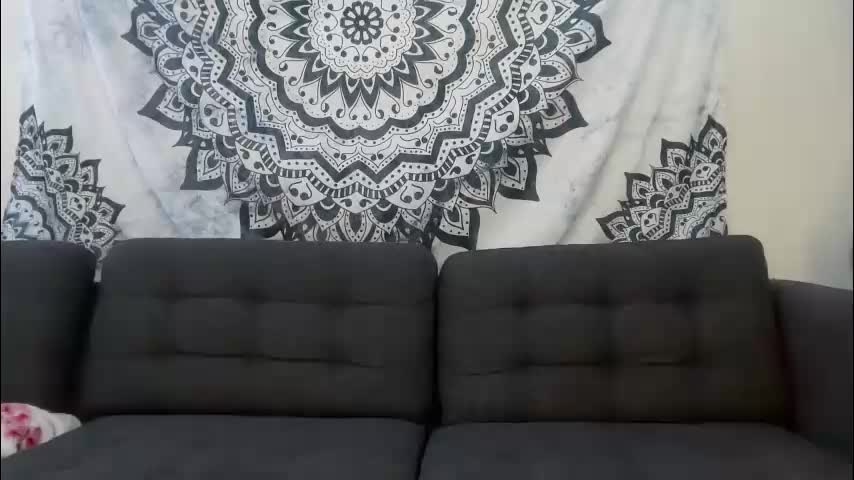 yurdreams_22 Cam Model Chat January 16, 2026