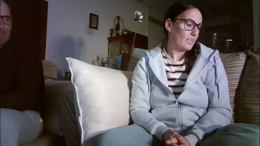 lolahueso Cam Model Chat January 16, 2026