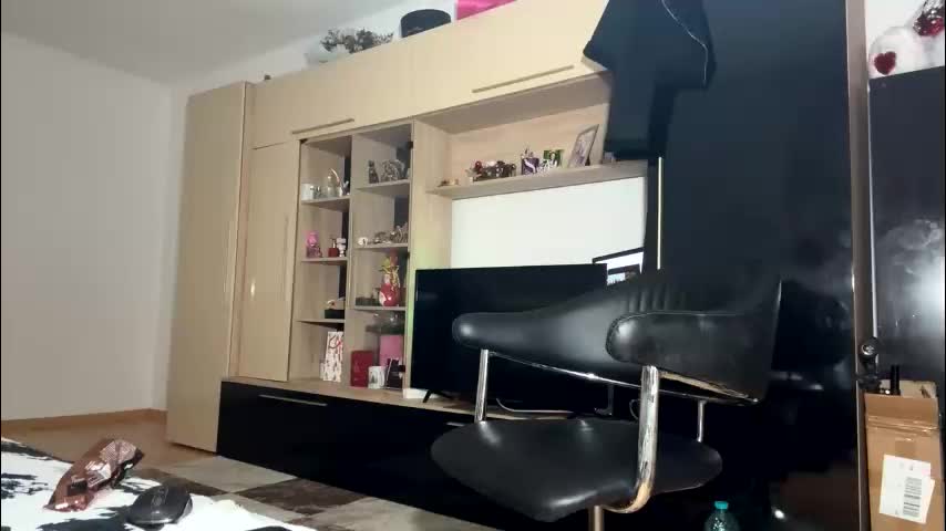 squirt_bunny77 Cam Model Chat January 16, 2026