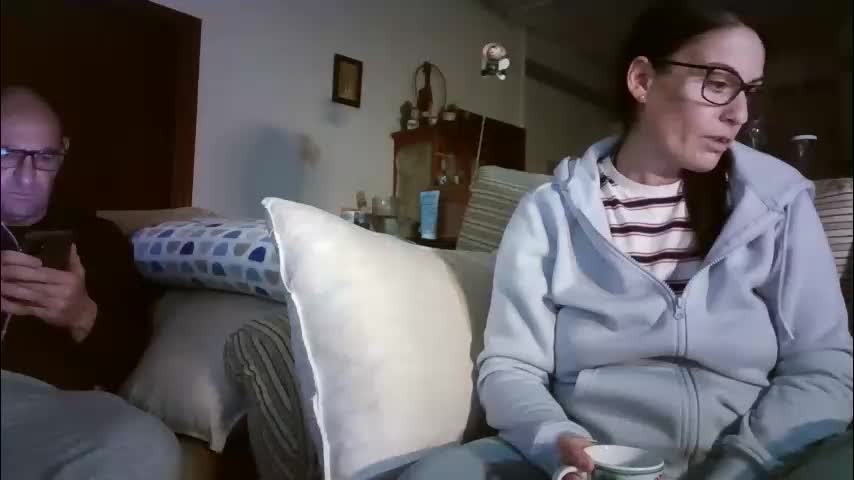 lolahueso Cam Model Chat January 16, 2026