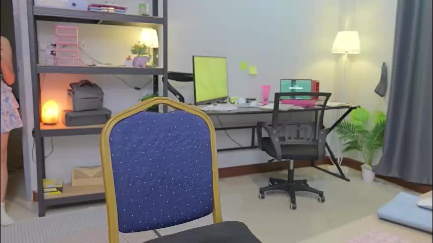 ellcrys Cam Model Chat January 17, 2026