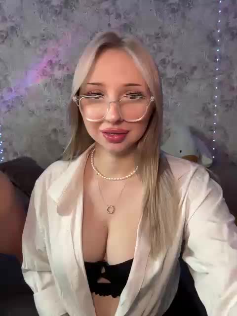 Hot_club Cam Model Chat January 17, 2026