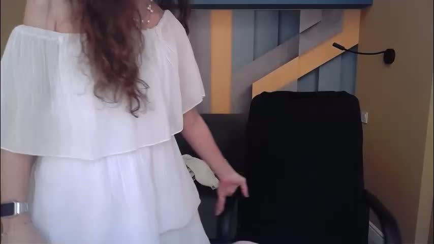 ellalongs Cam Model Chat January 17, 2026