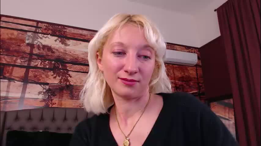 natalie_bitton Cam Model Chat January 17, 2026
