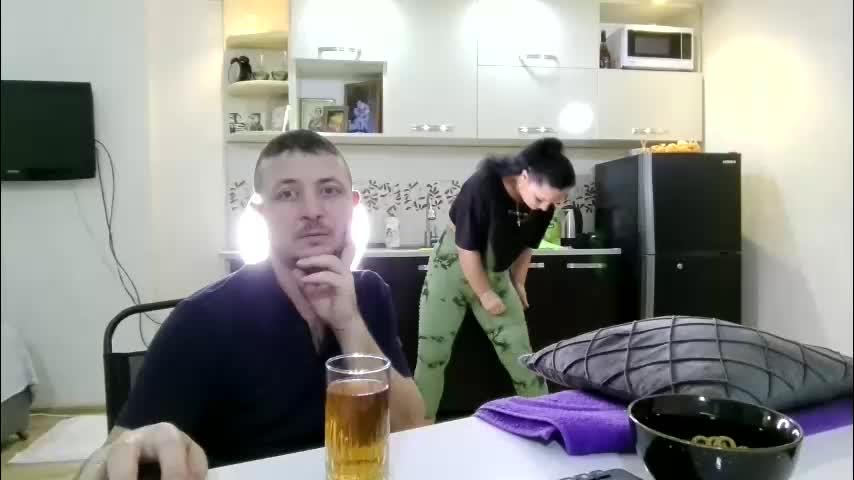 best_ass2000 Cam Model Chat January 17, 2026