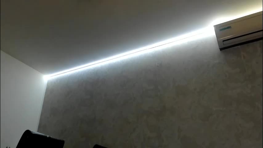 v_deville Cam Model Chat January 17, 2026