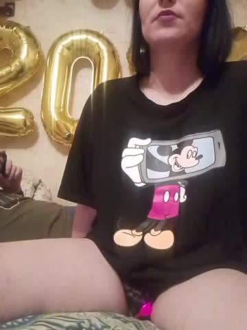 Nepechalka Cam Model Chat January 18, 2026