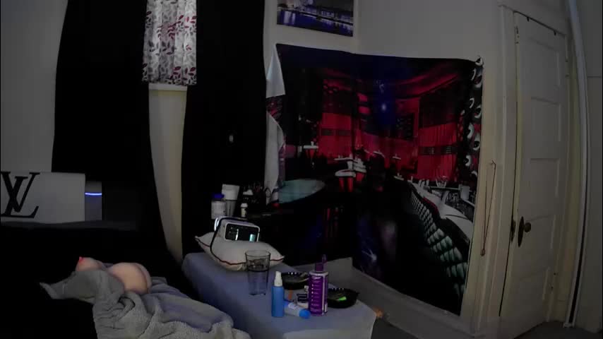 gregnice313 Cam Model Chat January 18, 2026