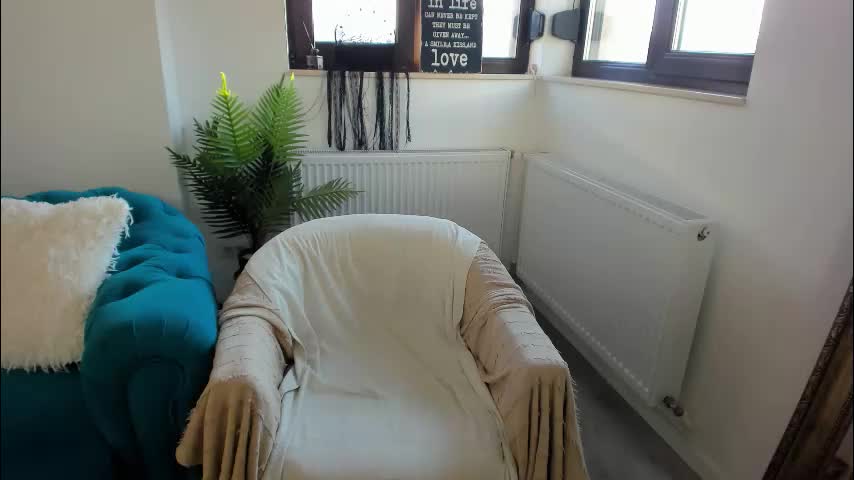 julya_lexa Cam Model Chat January 18, 2026