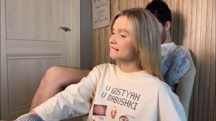 adele_nick2202 Cam Model Chat January 18, 2026